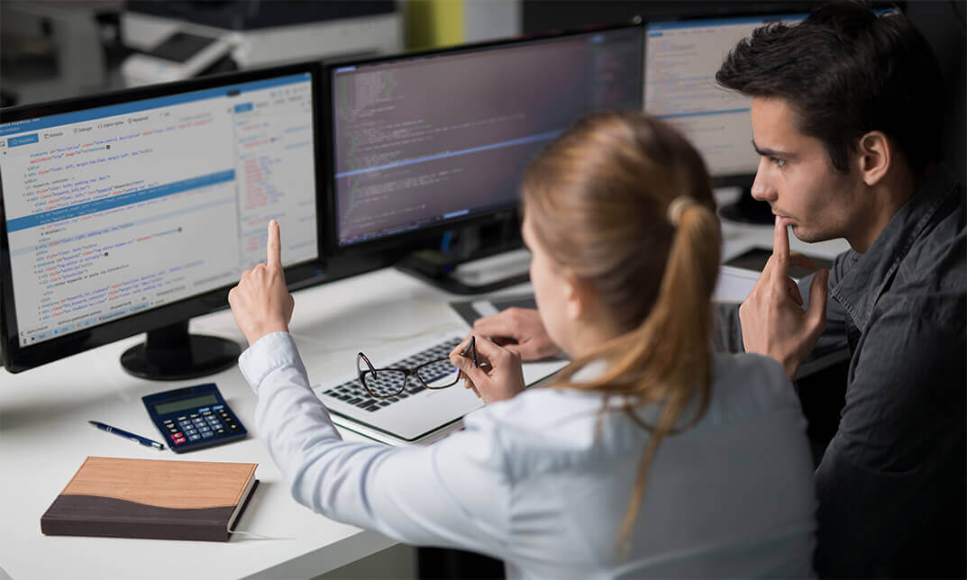 DIPLOMA IN IT APPLICATIONS