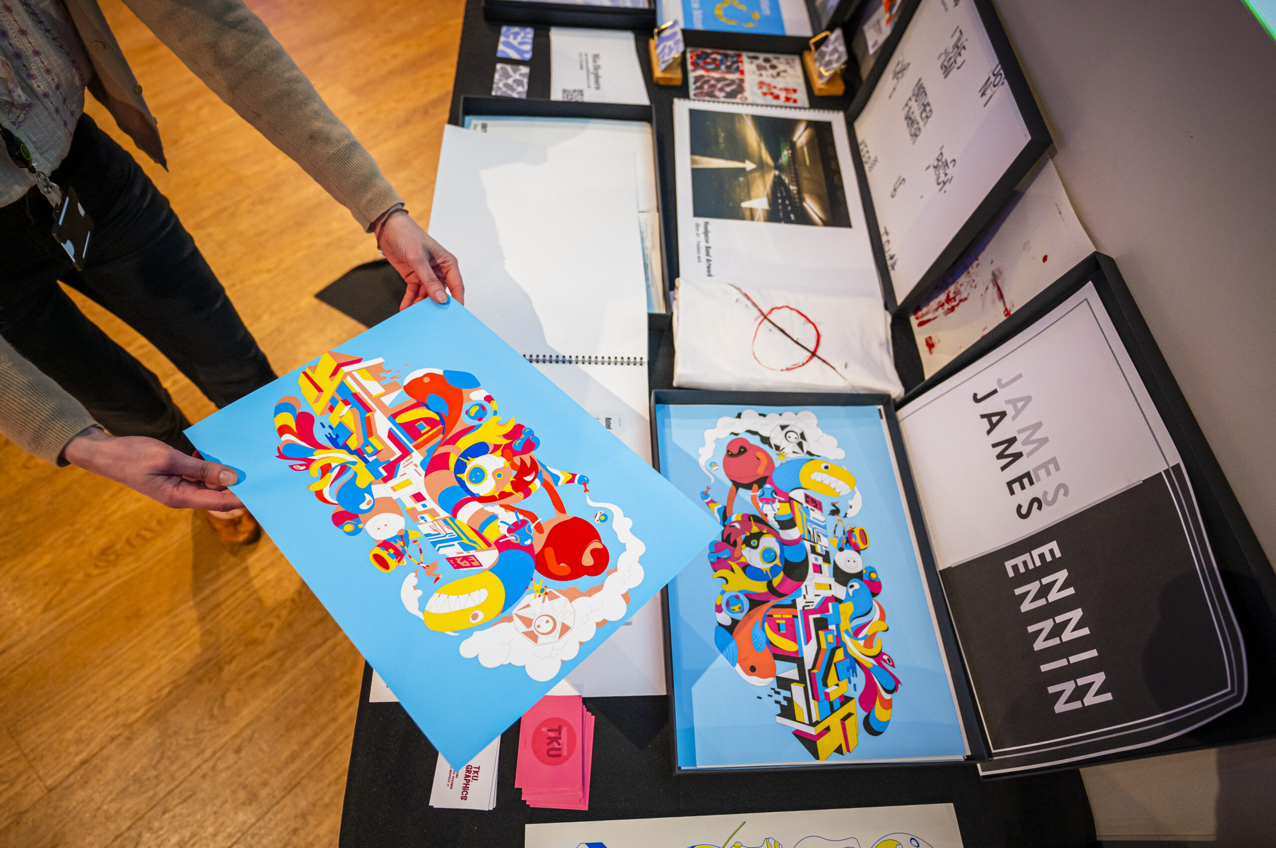 DIPLOMA IN GRAPHICS DESIGN